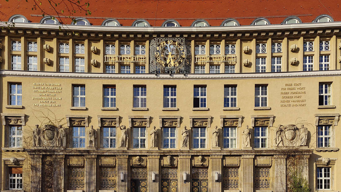 Deutsche Nationalbibliothek, Hauptgebaeude in Leipzig