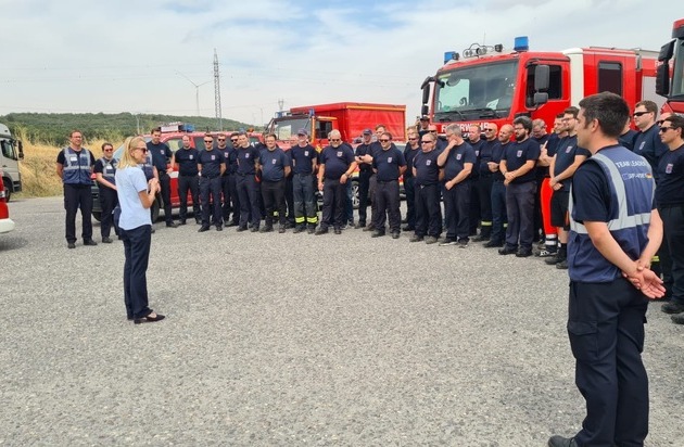 FW-BN: Erfolgreicher Abschluss des Waldbrandeinsatzes des NRW-Waldbrandmoduls GFFF-V ...