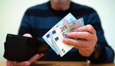 Selbstständige und Beamte im Fokus: Merz-Regierung forciert brisanten Renten-Plan