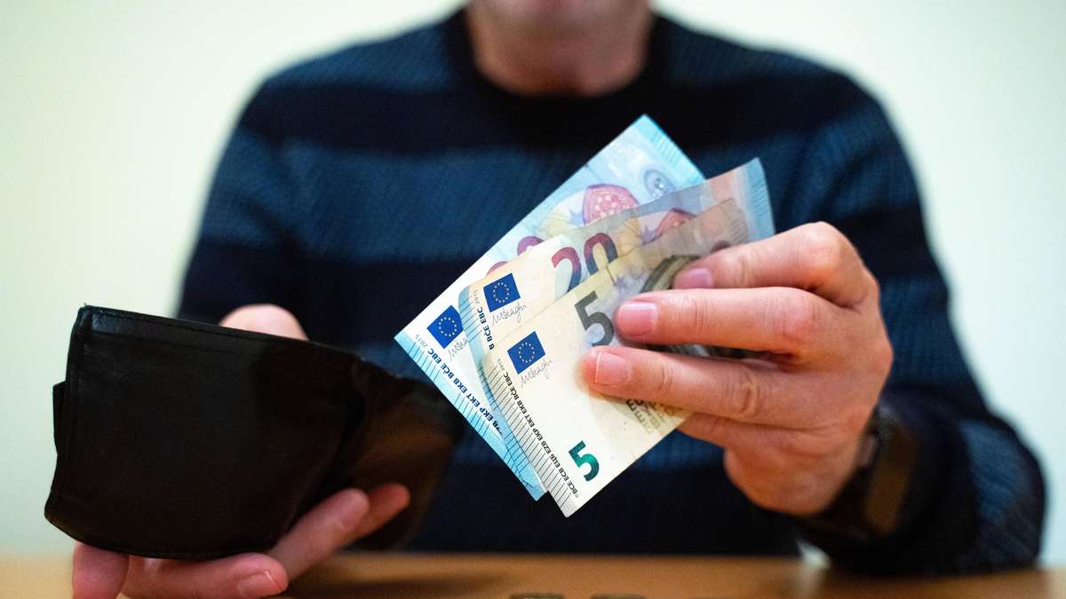 Selbstständige und Beamte im Fokus: Merz-Regierung forciert brisanten Renten-Plan