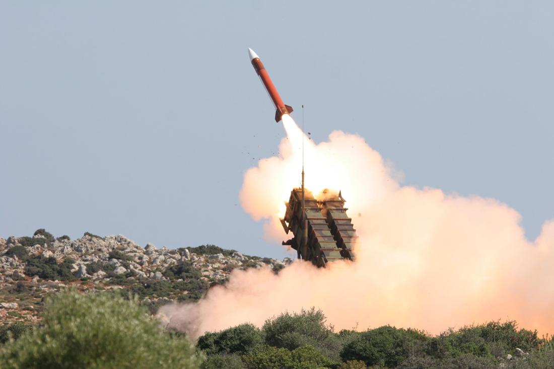 Dieses Archivfoto der Bundeswehr zeigt den Abschuss eines Patriot-Lenkflugkörpers im Rahmen der Übung Rapid Arrow. 