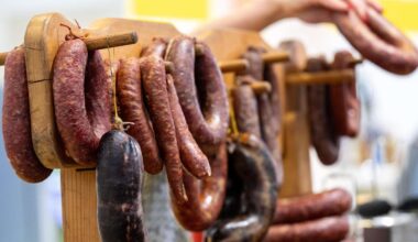 Wurst-Rückruf bei Rewe – bei Verzehr drohen Durchfall und Erbrechen