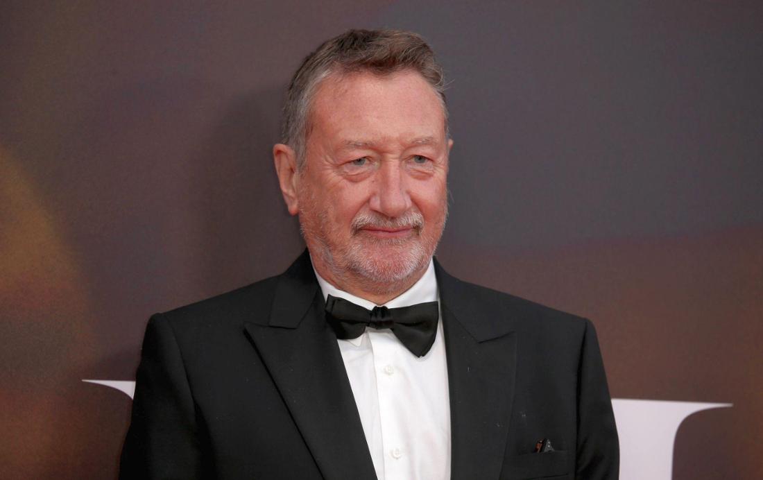 Steven Knight auf dem roten Teppich in London.