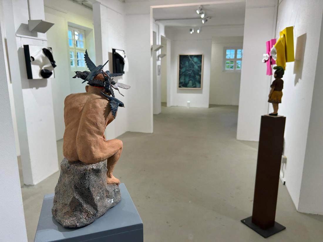 Ausstellung mit hohem Niveau: Nicht nur die Kunstwerke zeigen großes Talent der Künstler, auch der Verein Jetzt bewies ein gutes Gespür bei der Hängung.