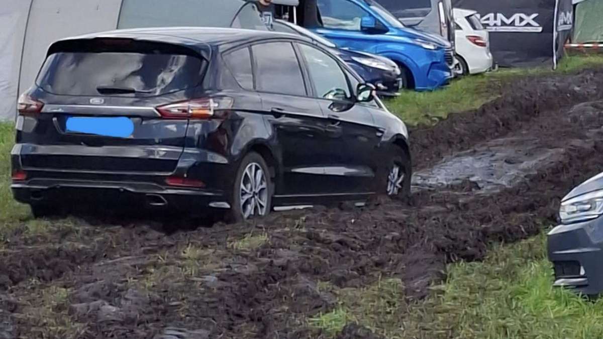 Wacken-Abreise als Herausforderung – Dieses Auto sorgt für Entsetzen