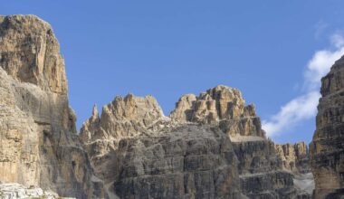 Massiver Felssturz am Wanderberg – Urlaubsregion betroffen