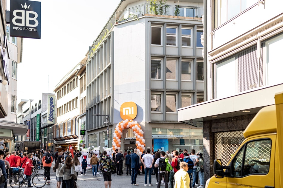 Köln: Starbucks zieht in Leerstand auf der Hohe Straße