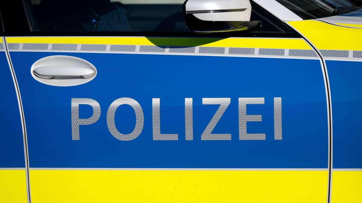 12-jähriger in Deutschland ruft die Polizei