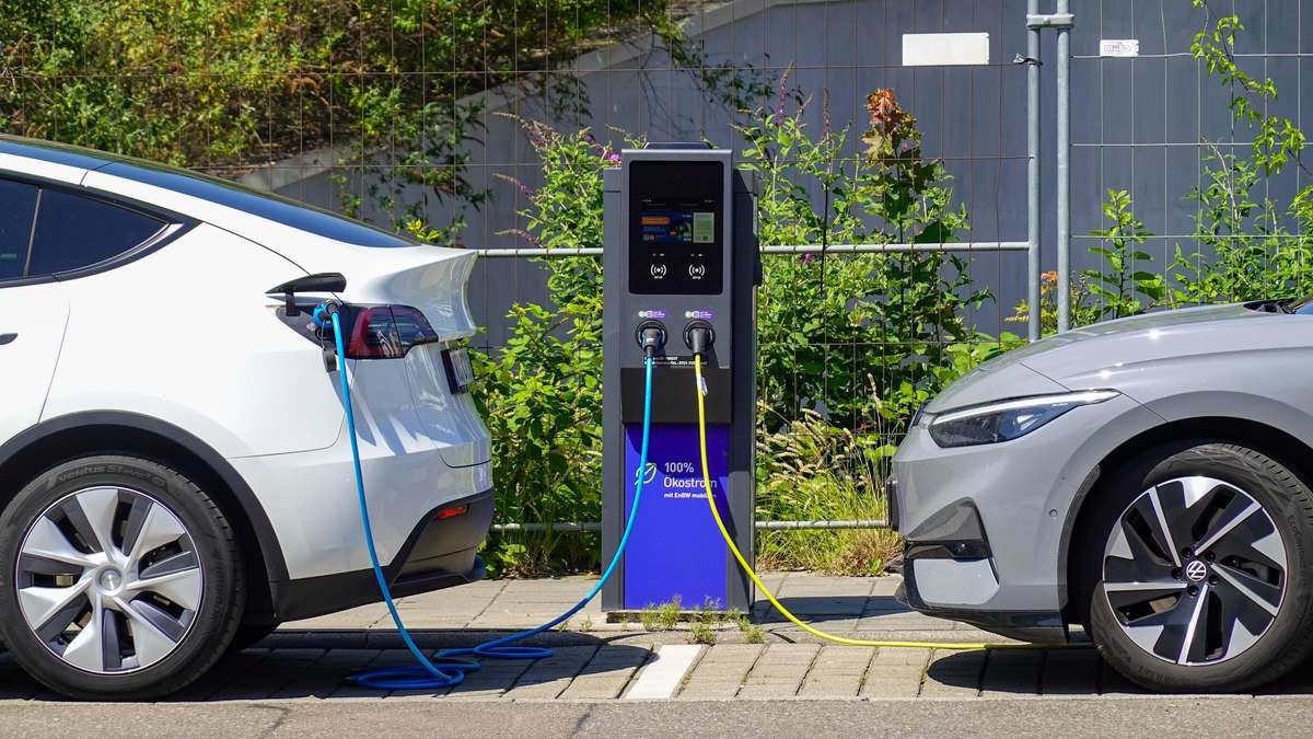 Zulassungen bei E-Autos steigen trotz fehlender Kundennachfrage