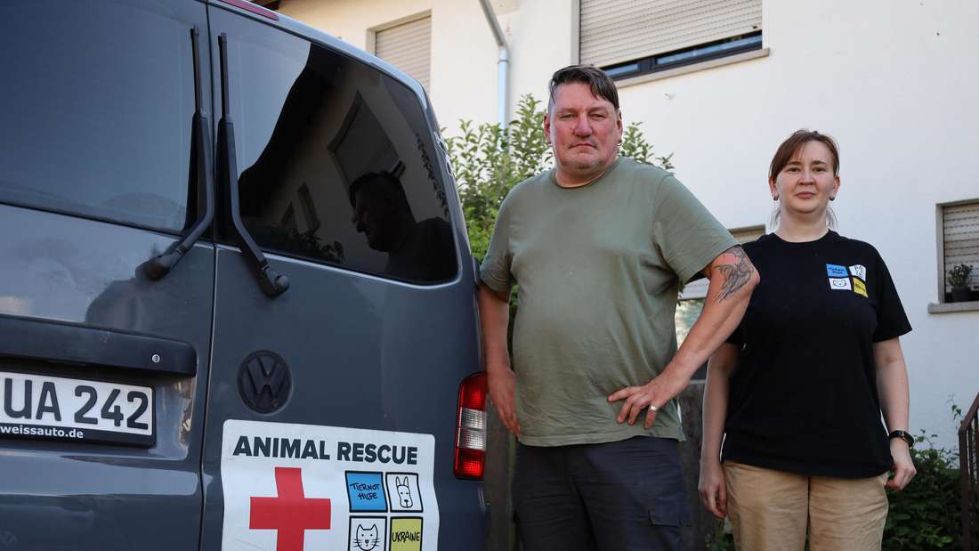 bof120825Tiernothilfe.jpgMarkus Hegen und Ludmilla Juraschko fahren am Samstag erneut in die Ukraine, um Straßenhunde und -katzen zu kastrieren und impfen.