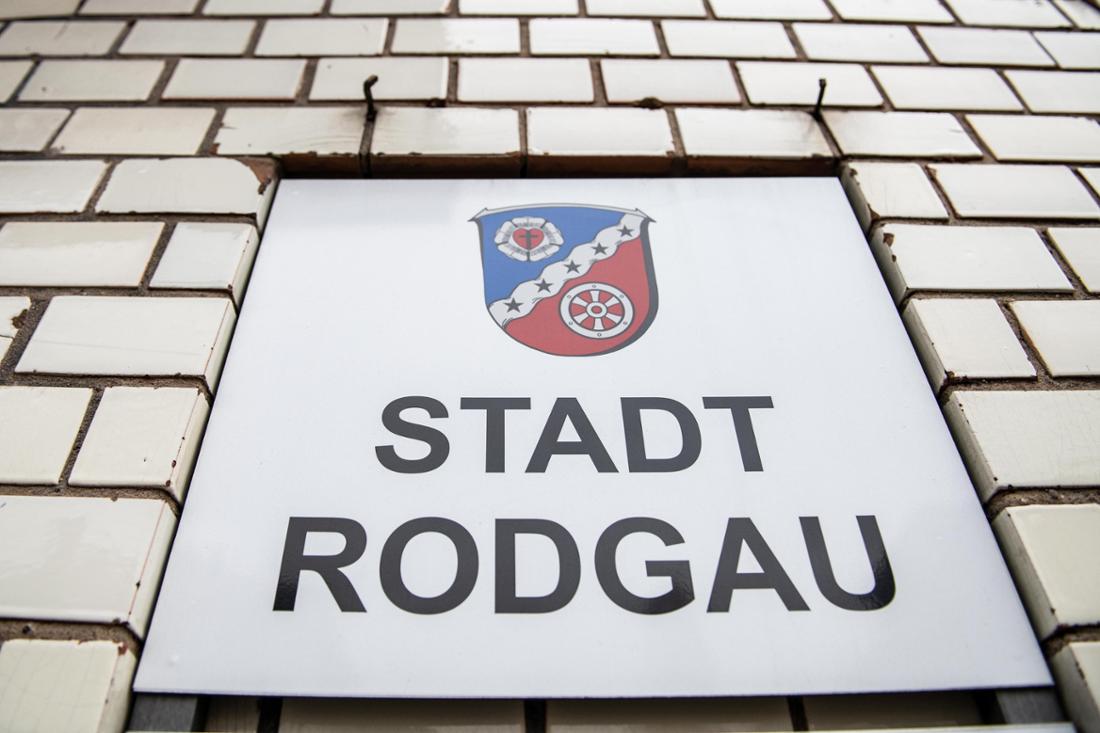 Rodgau ist mit etwa 45.000 Einwohnern erst 1977 aus fünf Gemeinden entstand.