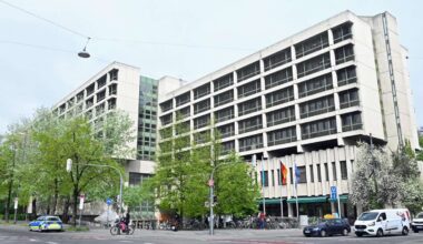 Freistaat will Justizbau an Investoren verkaufen – Münchner fordern neuen Wohnraum