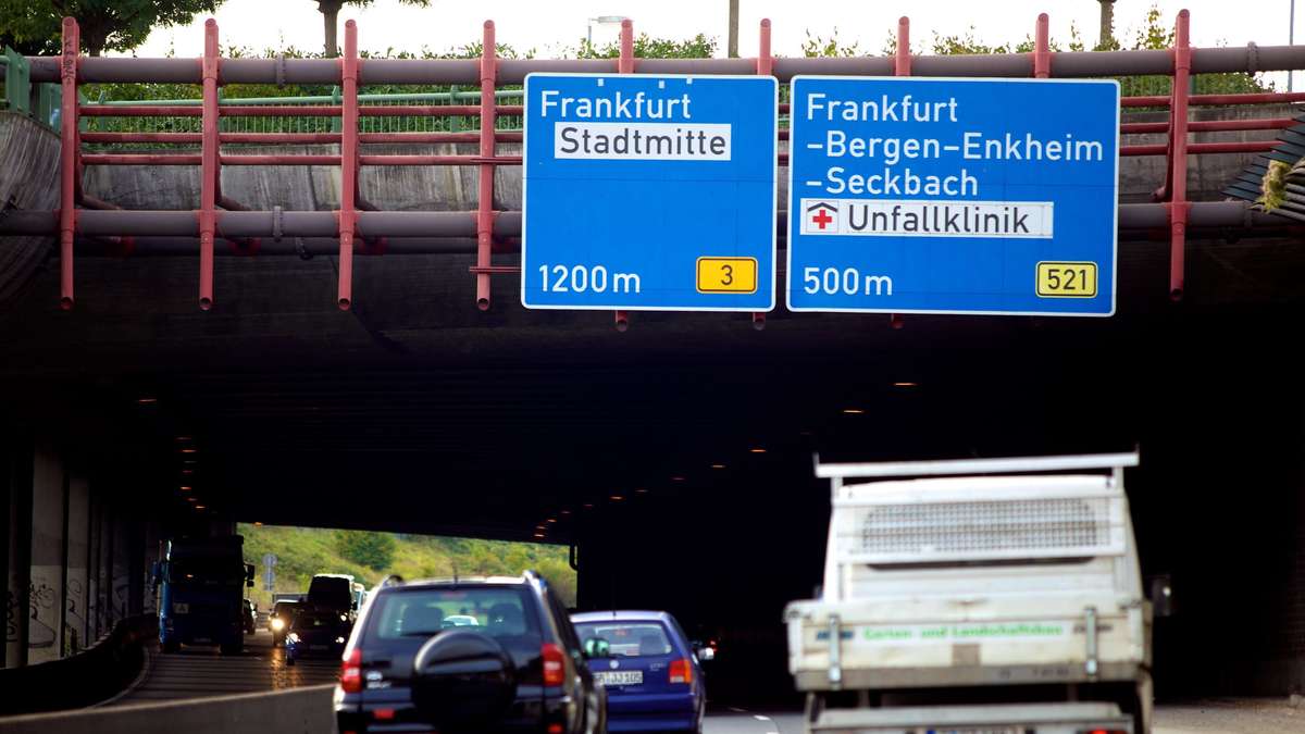 Auffahrt zur A661 gesperrt