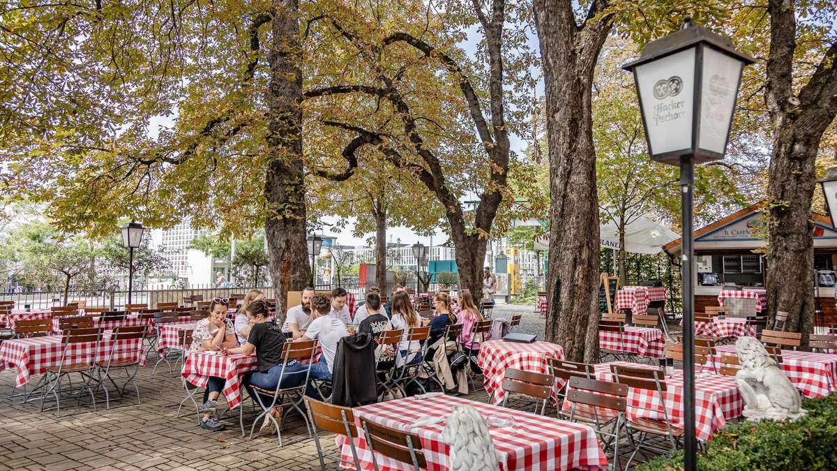Münchner Wirte klagen über Anblick in den Biergärten