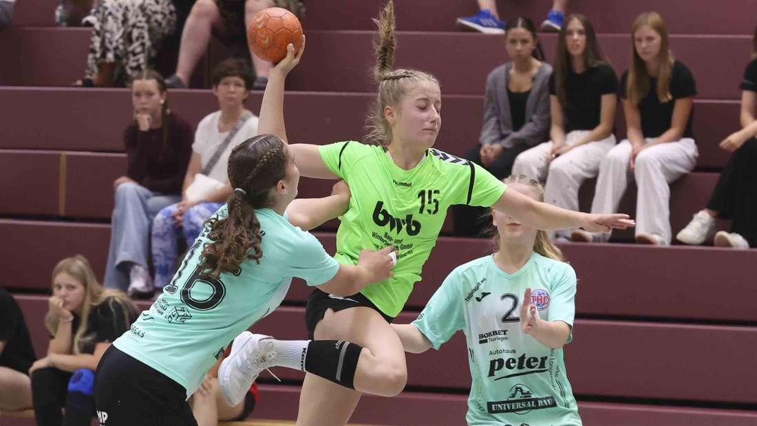 Die SG Schenklengsfeld war kürzlich Gastgeber eines Handballturniers mit drei Mannschaften aus der weiblichen B-Jugend-Bundesliga. Die TSG Münster setzte sich dabei vor dem Thüringer HC und dem HSC Schweich (Rheinland-Pfalz) durch.