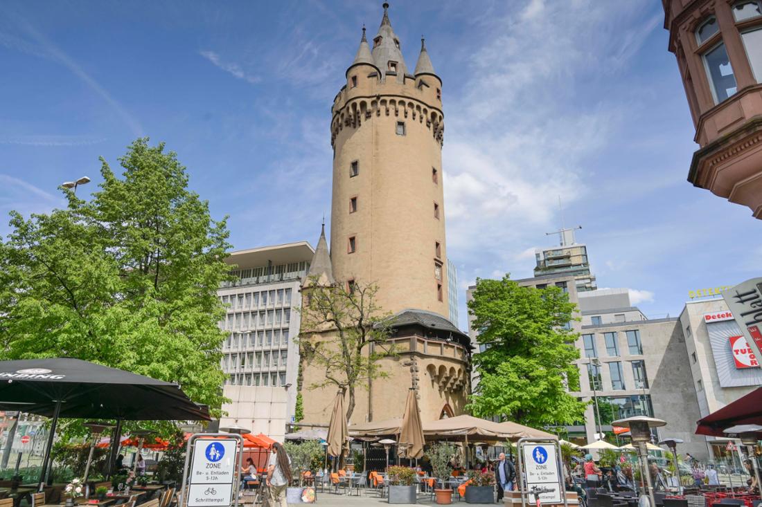 Eschenheimer Turm, Eschenheimer Tor, Frankfurt am Main, Hessen, Deutschland *** Eschenheimer Turm, Eschenheimer Tor, Fra