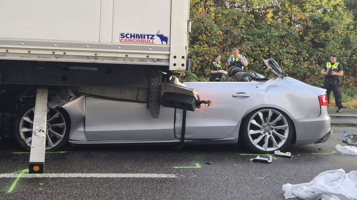 A1 in Richtung Dortmund gesperrt – Mann stirbt bei Unfall