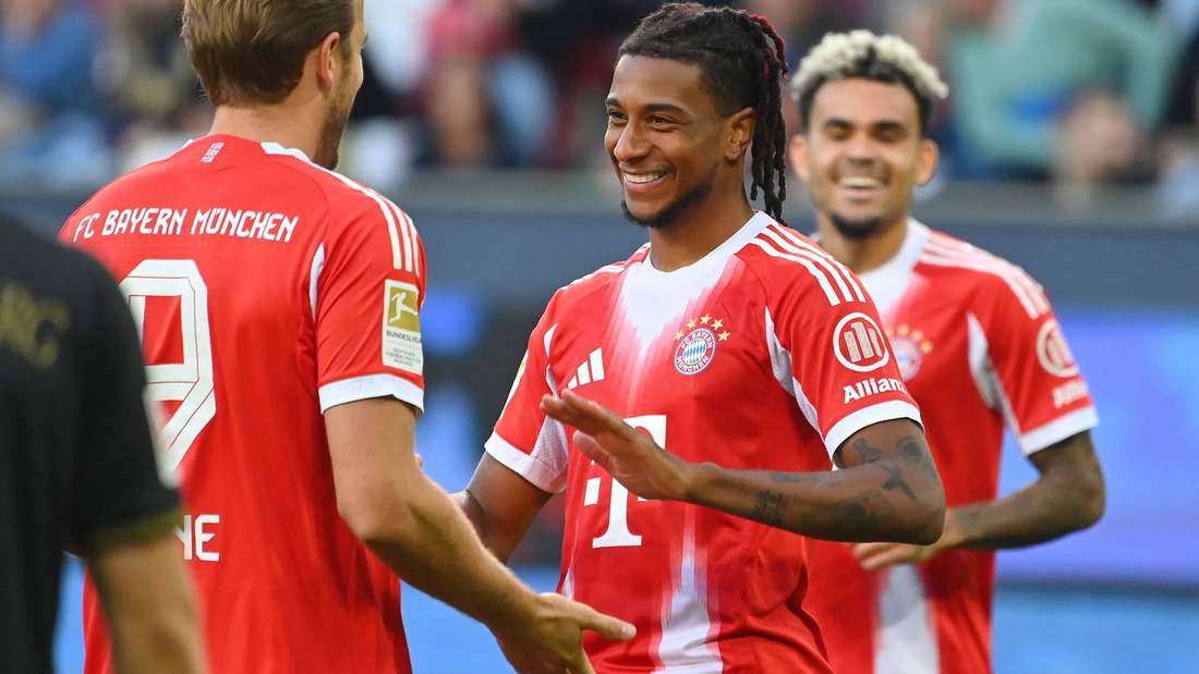Bundesligaspiel in Augsburg: Am Ende jubeln dann doch nur die Bayern.
