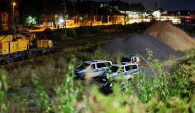 Mutmaßliche Sabotage: Brand an Gleisen in Wuppertal - Staatsschutz ermittelt
