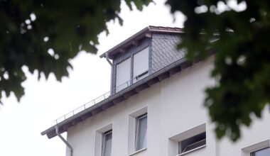 Polizei findet Leiche in Paderborn: Die Schere steckte in ihrem Körper | Regional