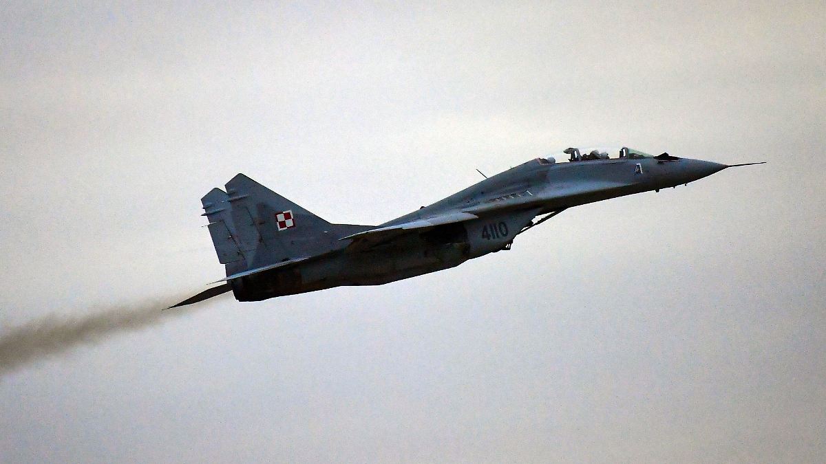 Rede ist von einem Unfall: Ukrainischer Kampfjet MiG-29 stürzt ab - Pilot stirbt