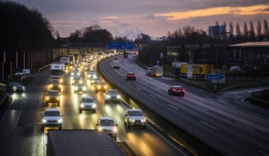 A40 zwischen Bochum und Essen zum Ferienende voll gesperrt