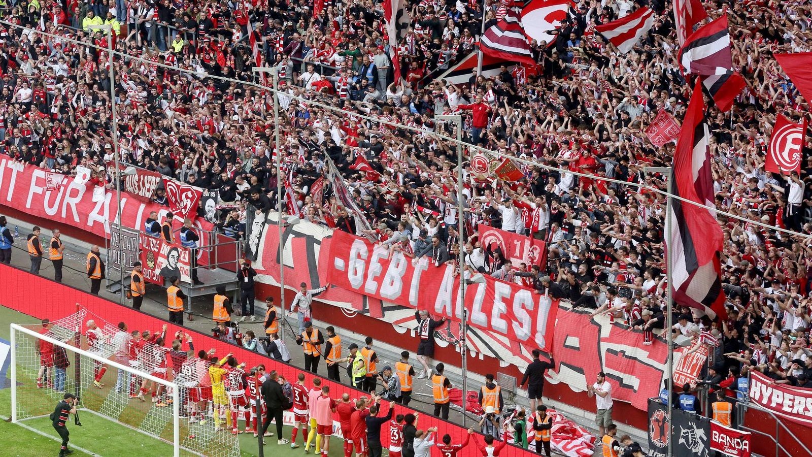 Fortuna Düsseldorf-Fans aufgepasst: Bierpreise steigen