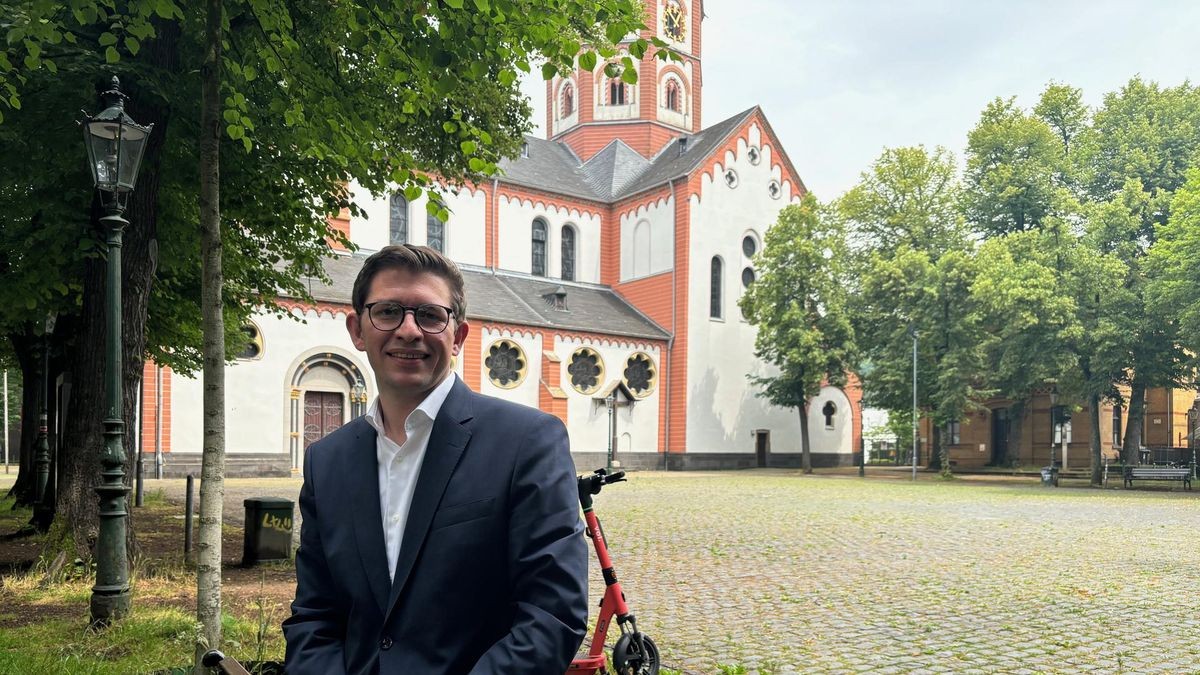 Fabian Zachel von der SPD will Oberbürgermeister in Düsseldorf werden. (Archivbild)