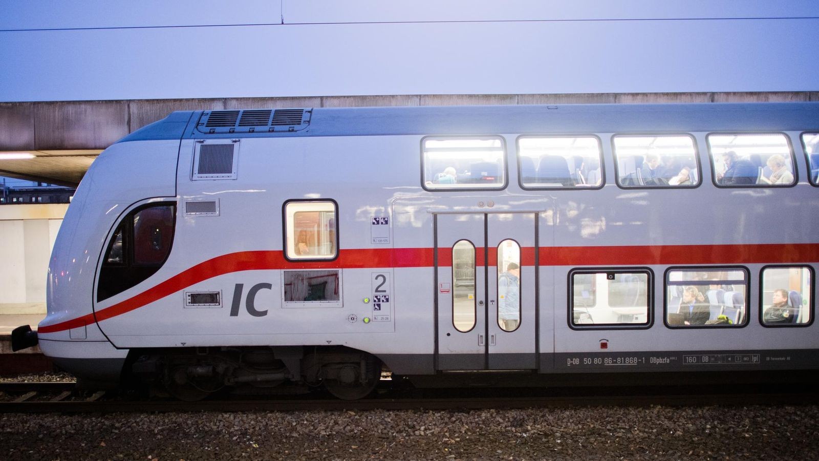 Aufregung in Intercity nach Braunschweig: Polizeieinsatz in Magdeburg