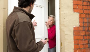 Falsche Hausverwaltung überfällt Seniorin in Tonndorf