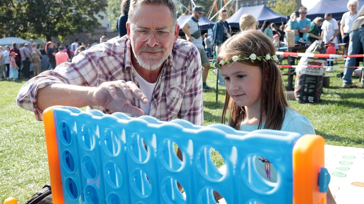 Großes Kinderfest zum Weltkindertag am Innenhafen in Duisburg