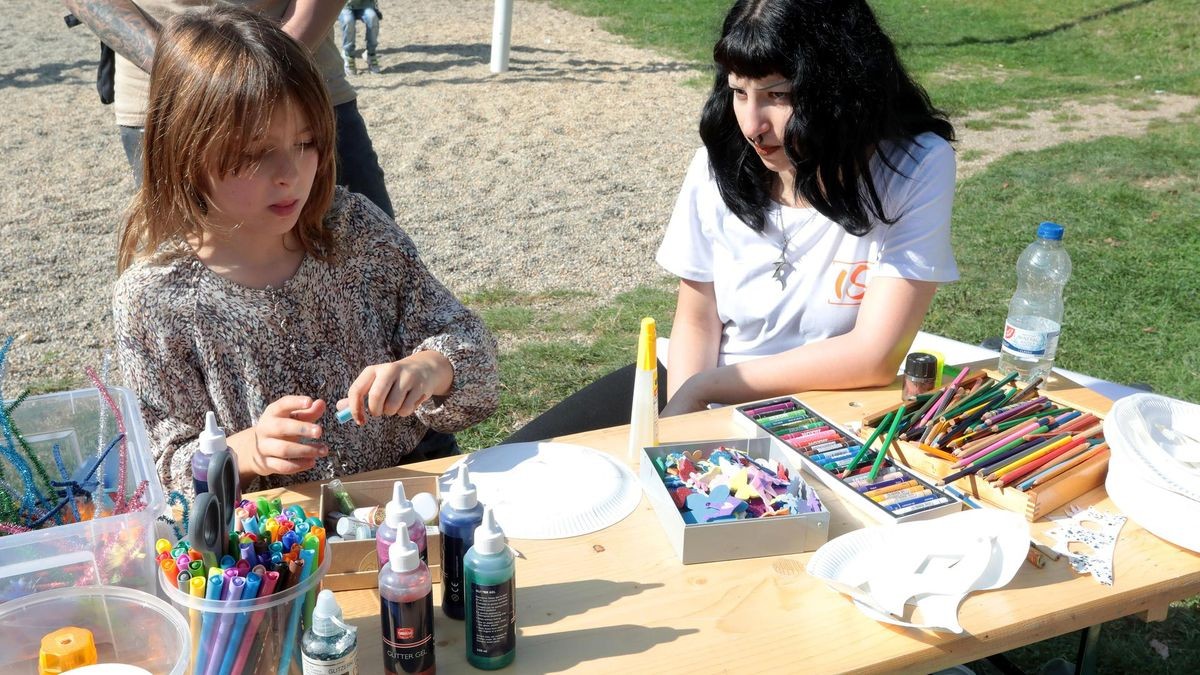 Großes Kinderfest zum Weltkindertag am Innenhafen in Duisburg
