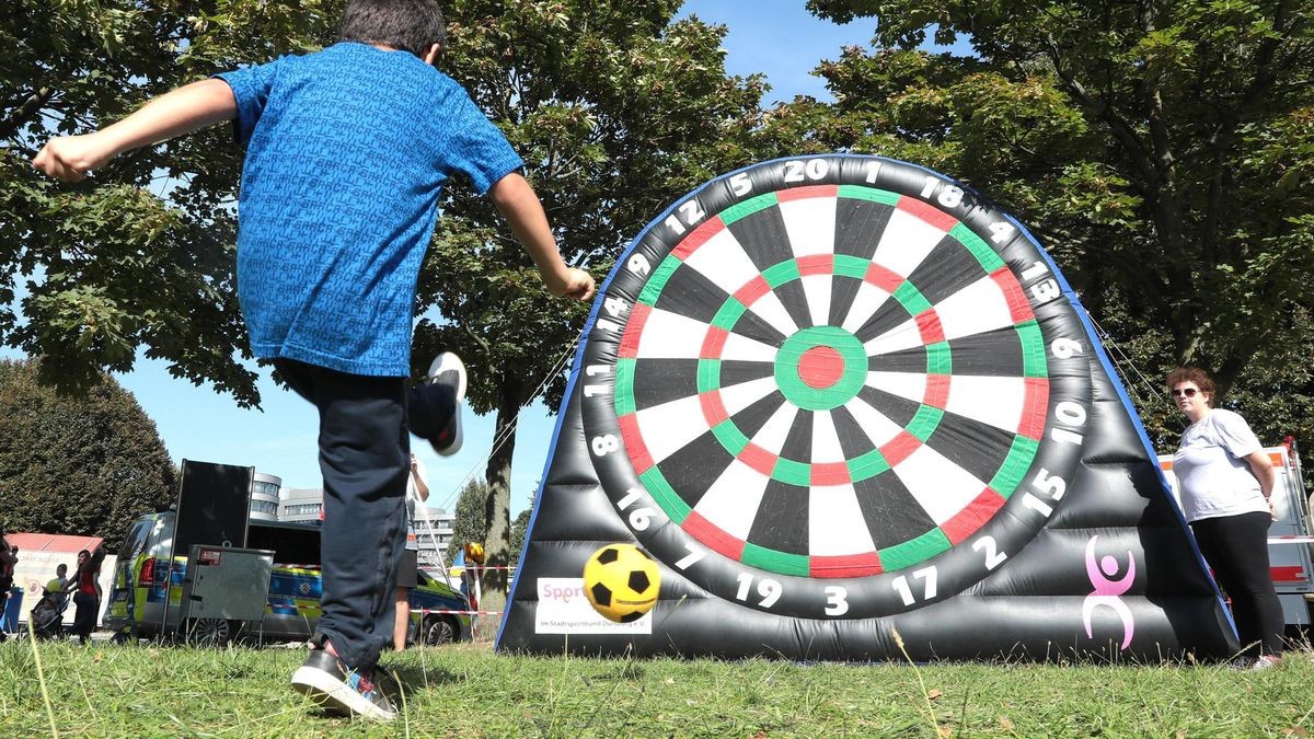 Großes Kinderfest zum Weltkindertag am Innenhafen in Duisburg