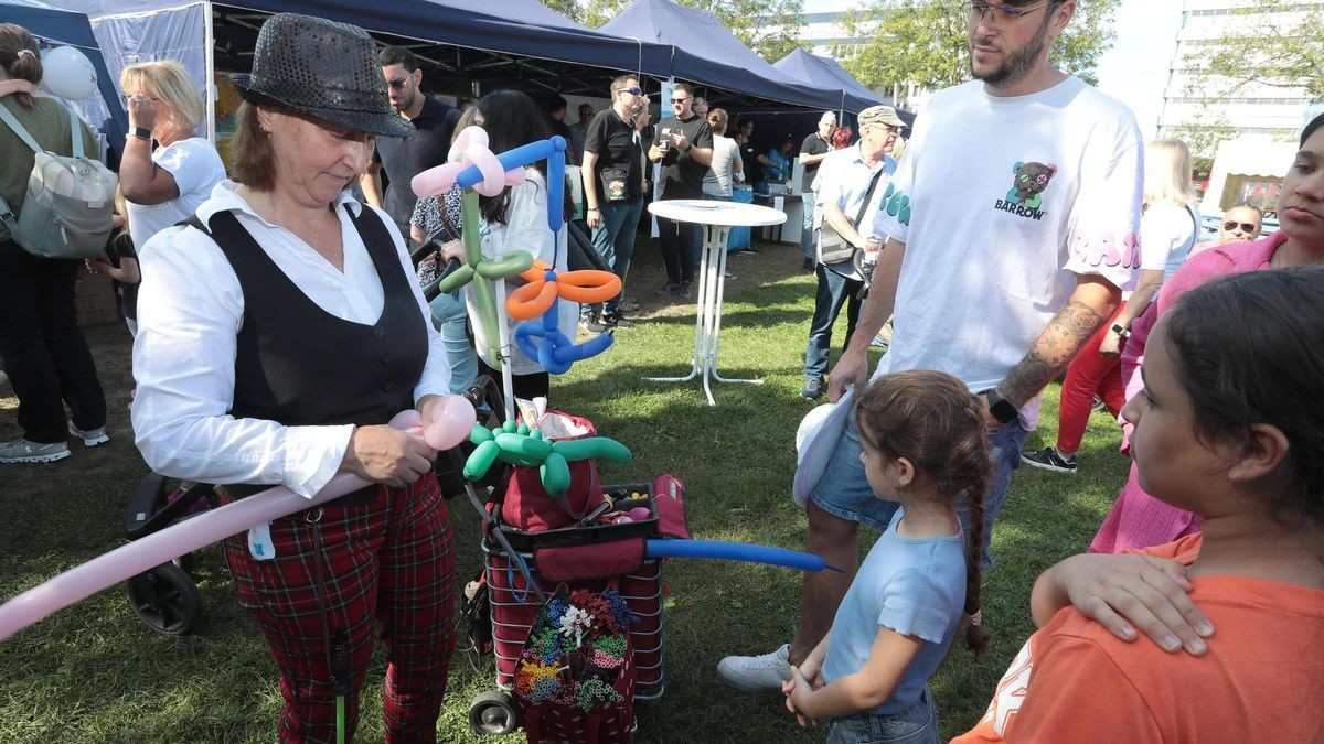 Großes Kinderfest zum Weltkindertag am Innenhafen in Duisburg