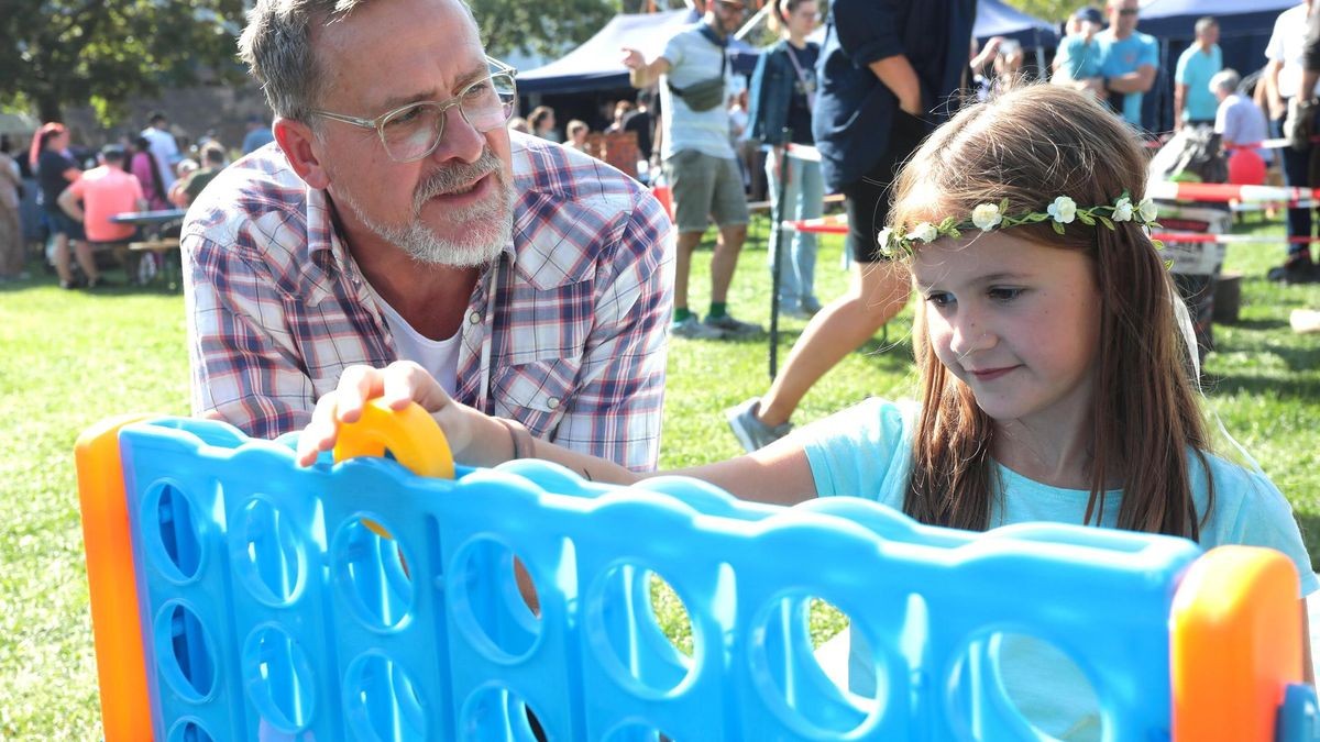 Großes Kinderfest zum Weltkindertag am Innenhafen in Duisburg