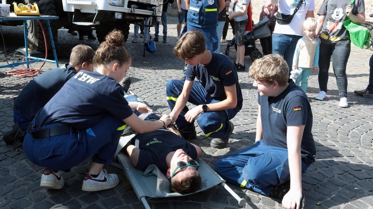 Großes Kinderfest zum Weltkindertag am Innenhafen in Duisburg
