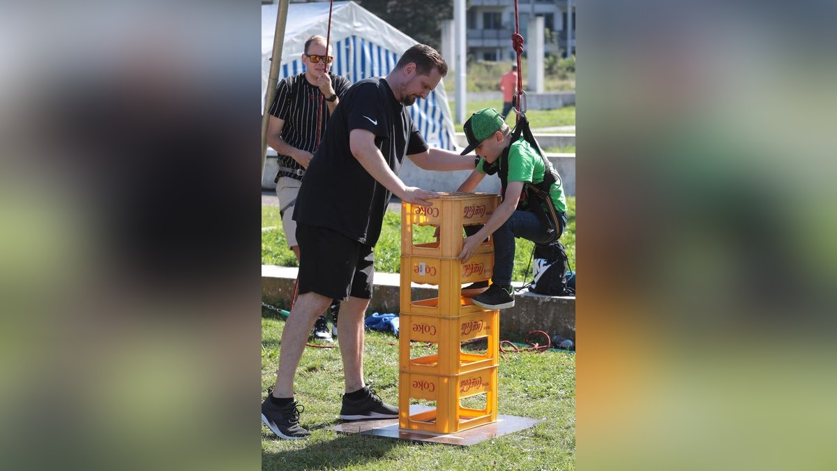 Großes Kinderfest zum Weltkindertag am Innenhafen in Duisburg