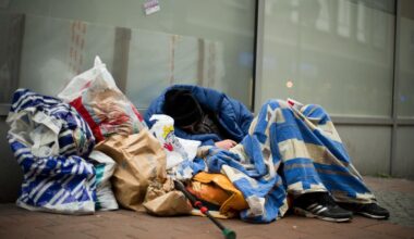 Obdachlose vom Dortmunder Hauptbahnhof bekommen Schlaf-Boxen