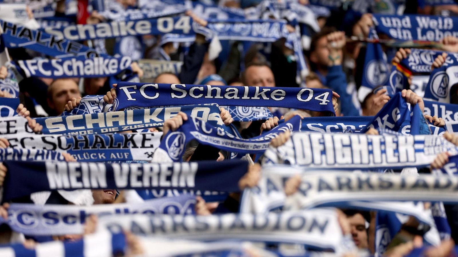 Hitzige Diskussion vor Schalke gegen Bochum