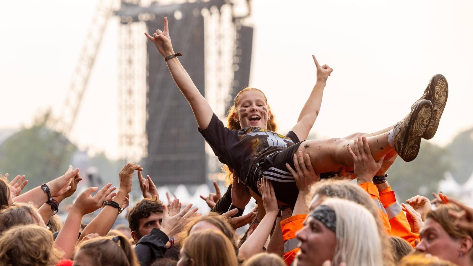 „Möpse: 1 Freibier“: Die großen No-Gos beim Wacken Open Air - Hamburger Abendblatt
