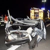 Auf der Autobahn 36 hat es in der Nacht zu Sonntag einen schweren Unfall gegeben.