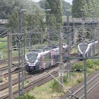 Ein Enno-Zug wartet im Bahnhof von Wolfsburg. Die Bauarbeiten auf der Strecke Hamburg-Berlin haben auch starke Auswirkungen auf den Nahverkehr in der Region Braunschweig-Wolfsburg.