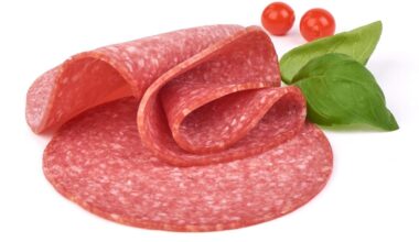 Magen-Darm-Bakterien in beliebter Salami-Marke entdeckt