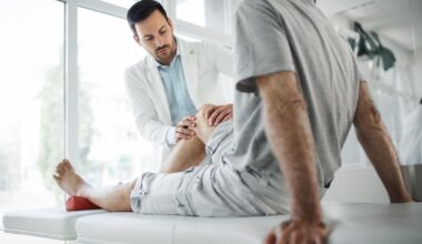 Winziges Implantat soll die Krankheit lindern