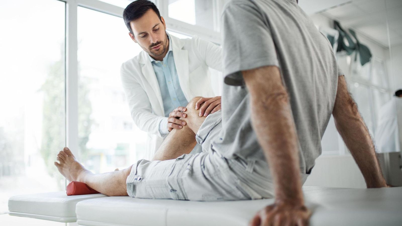 Winziges Implantat soll die Krankheit lindern