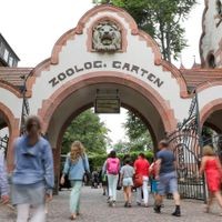 Besucher im Zoo Leipzig