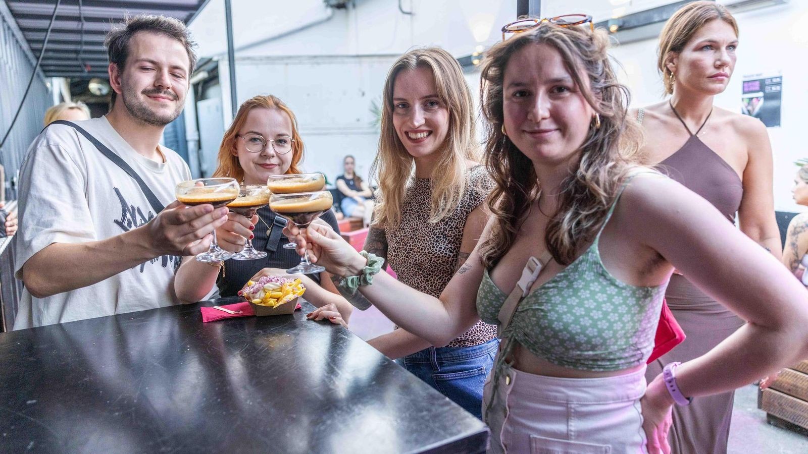 20 Fotos vom ersten „Urban Market“ am Gleis 9 in Bochum
