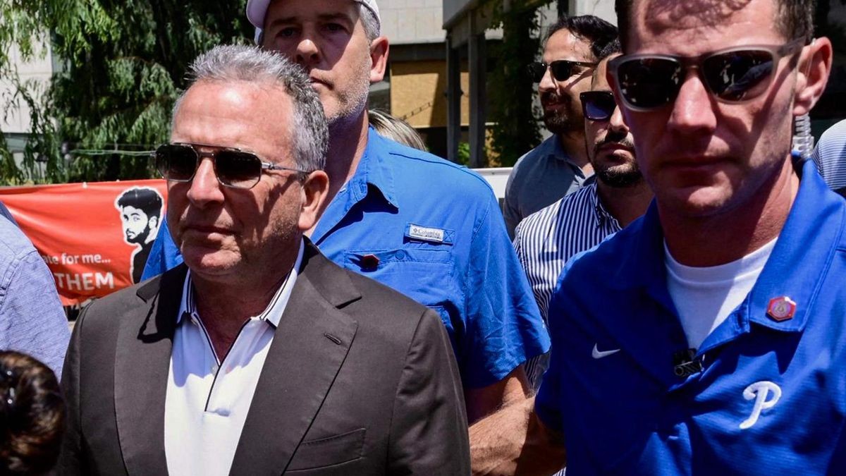 Auch beim Versuch, die Geiseln der Hamas in Gaza zu befreien, mischt Steve Witkoff im Auftrag des US-Präsidenten regelmäßig mit.