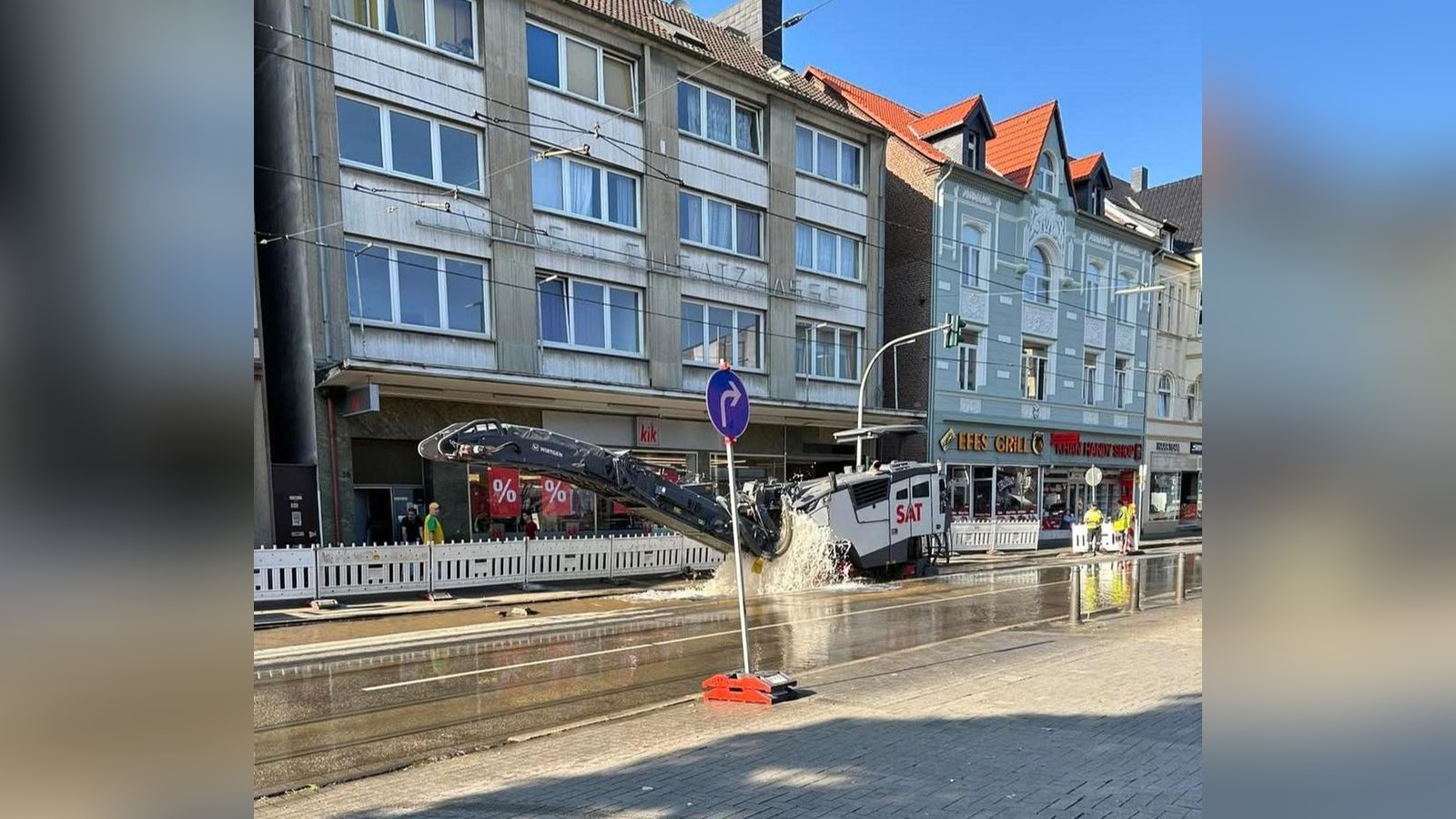 Panne auf neuer Baustelle in Bochum: 30 Haushalte ohne Wasser
