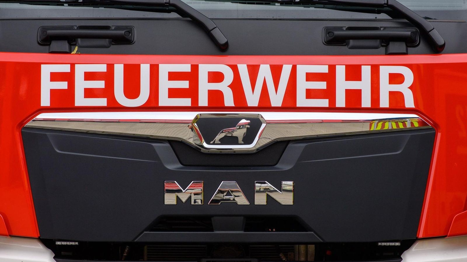 Feuer in Kieler Hochhaus - Wohnung unbewohnbar